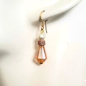 Mini Elegant Pearl Drop Earring